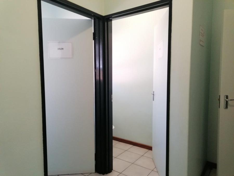 To Let 0 Bedroom Property for Rent in Upington Northern Cape